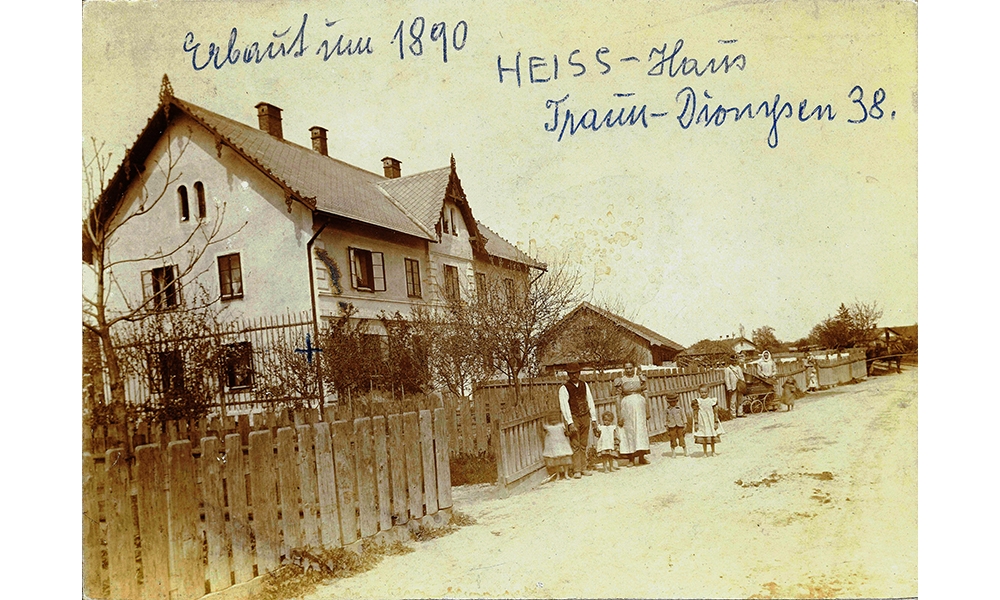 HEISS-Villa in der Bahnhofstraße um 1900. Die Familie Heiss bertrieb einen Brennstoffhandel. Hier wurde der Maler Josef Heiss-Dionysen geboren.